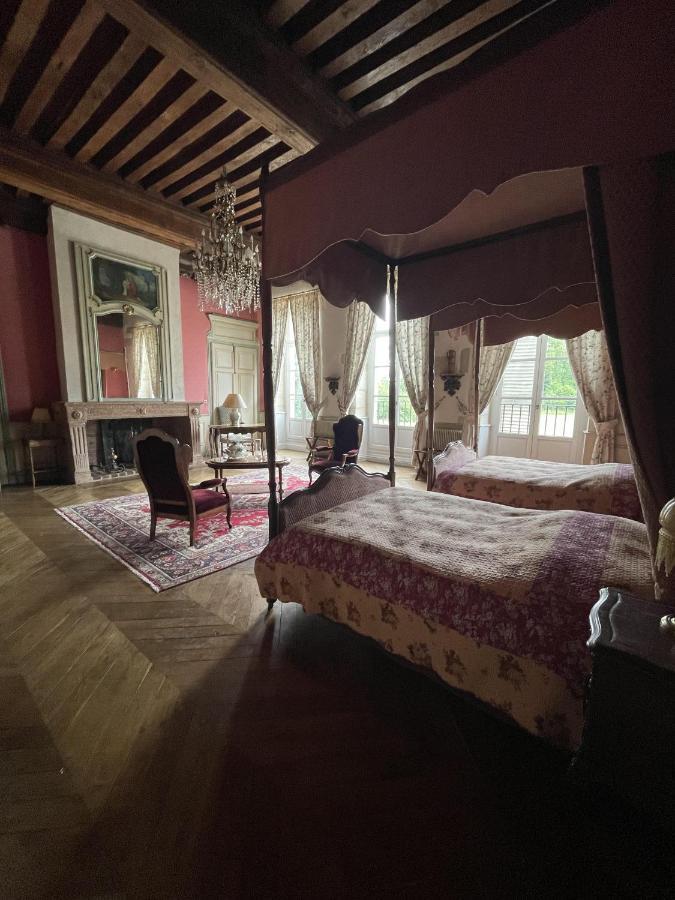 Chateau De La Berchere Нюи-Сен-Жорж Стая снимка