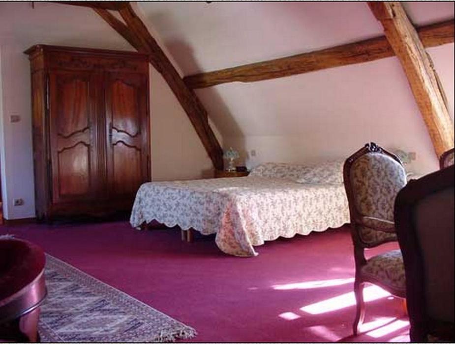 Chateau De La Berchere Нюи-Сен-Жорж Стая снимка